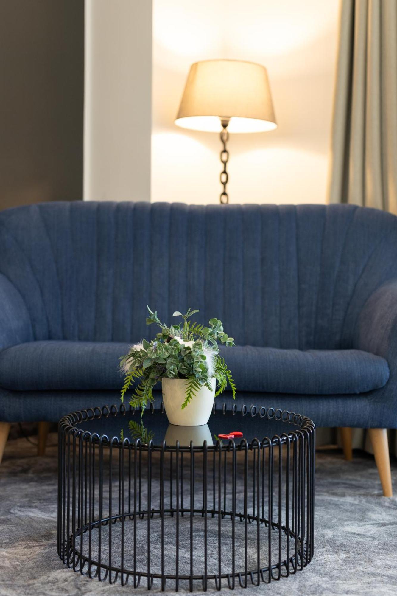 Hotel Salona Palace Ngoại thất bức ảnh